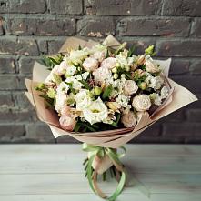 Букет цветов из:  Альстромерии, Розы и Хризантемы в Сунже Республики Ингушетия