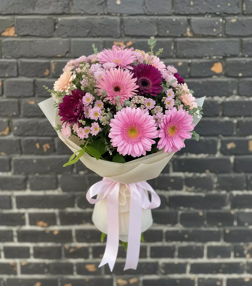 Букет цветов из: Герберы и Хризантемы в Сунже Республики Ингушетия
