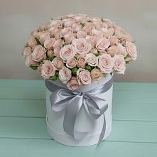 Цветочная композиция из Розы в шляпной коробке в Сунже Республики Ингушетия