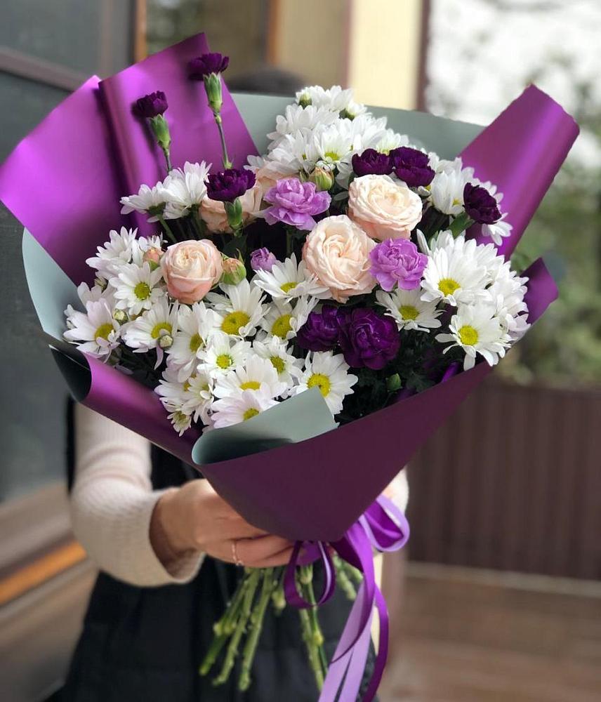 Букет цветов из: Хризантемы, Гвоздики и Розы в Сунже Республики Ингушетия