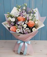 Букет цветов из:  Лизиантусы, Розы, Альстромерии и Гипсофила в Сунже Республики Ингушетия