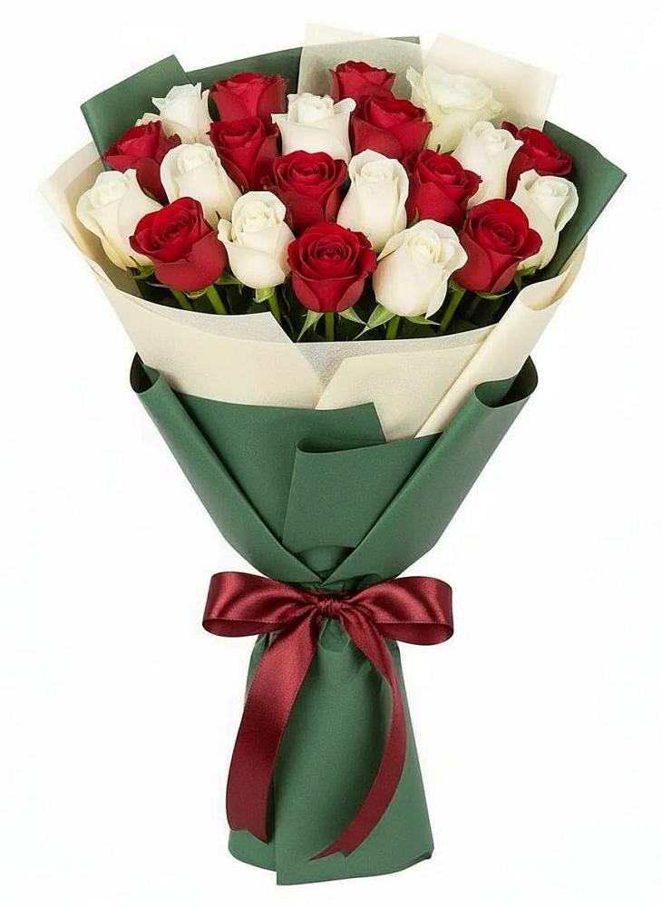Букет Микс из красных и белых роз в Сунже Республики Ингушетия