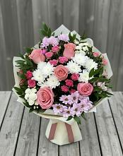 Букет цветов из:  Альстромерии, Гвоздики, Розы и Хризантемы в Сунже Республики Ингушетия