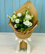 Букет цветов из:  Хризантемы и Лизиантусы в Сунже Республики Ингушетия