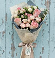 Букет цветов из:  Розы #REPLACE_PRED# Сунже Республики Ингушетия