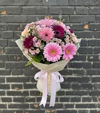 Букет цветов из:  Герберы и Хризантемы #REPLACE_PRED# Сунже Республики Ингушетия