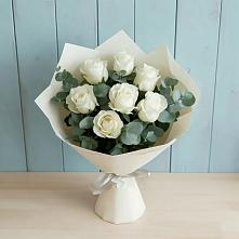 Букет Белые розы в Эвкалипте в Сунже Республики Ингушетия