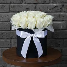 Цветочная композиция из Розы в шляпной коробке в Сунже Республики Ингушетия