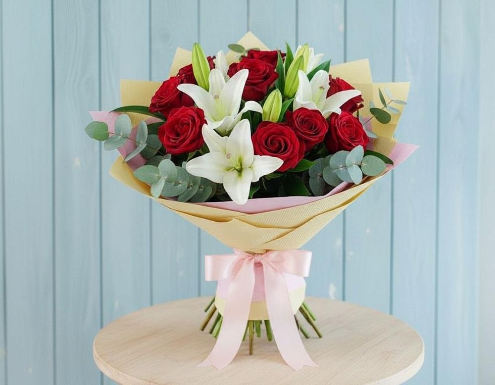 Букет цветов из: Лилии и Розы в Сунже Республики Ингушетия